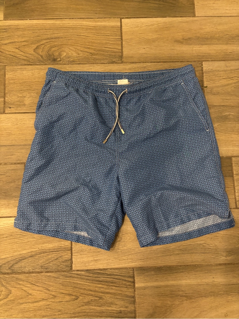 Peter Millar swim trunks shorts swimwear L